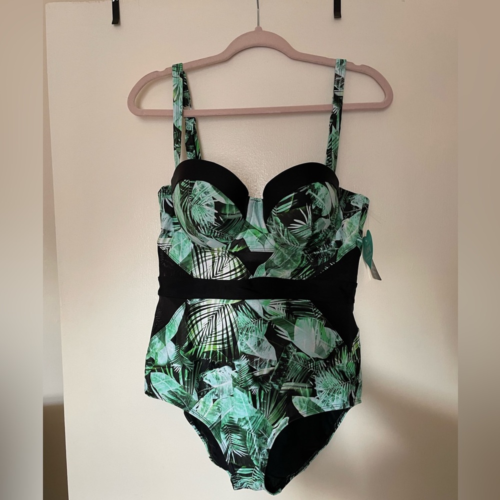 TORRID Vixen Green Palm Cutout Mesh Underwire One Piece Swimsuit size “0”